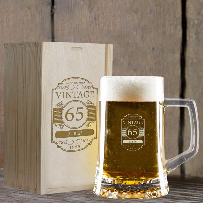 Jarra de cerveza vintage personalizada