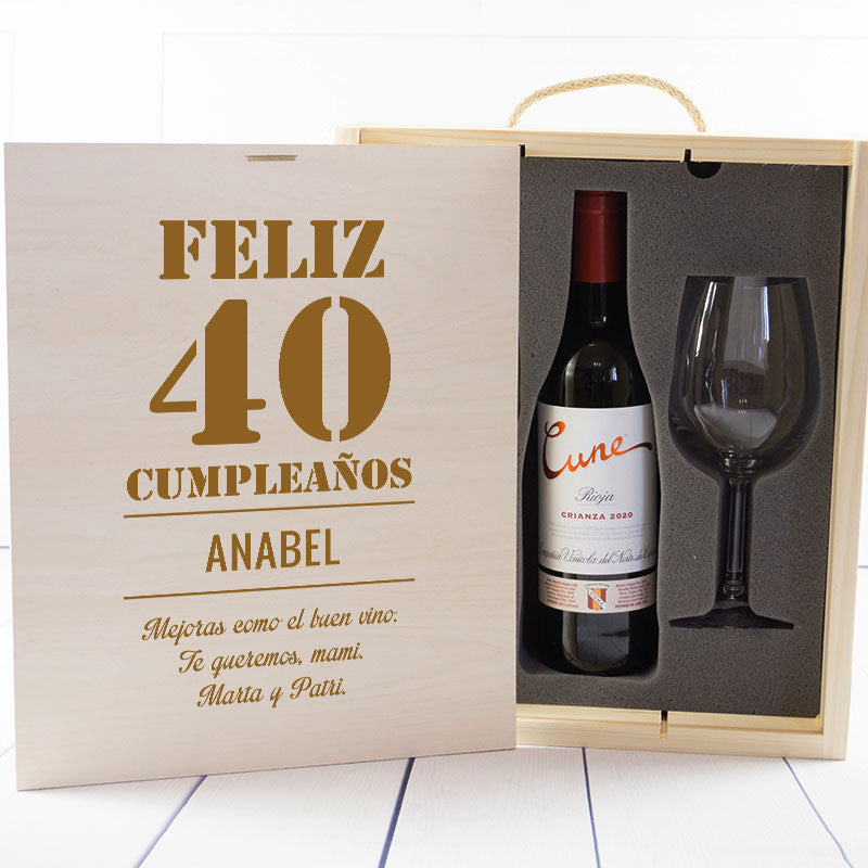 Kit con Vino Cune Crianza con caja grabada