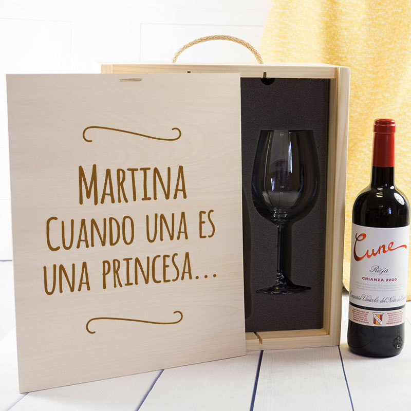 Kit con Vino Cune Crianza con caja grabada