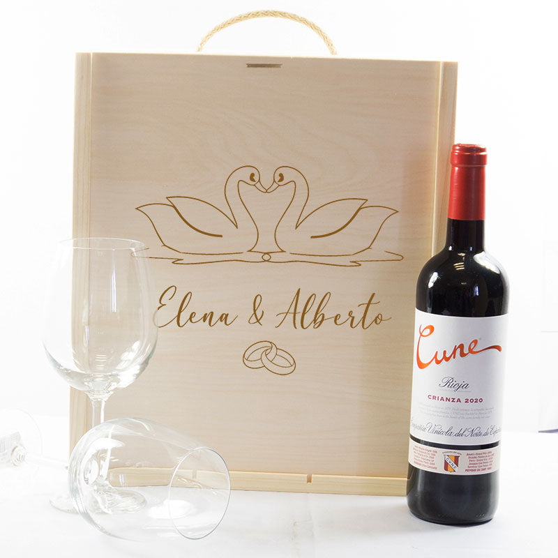 Kit con Vino Cune Crianza con caja grabada